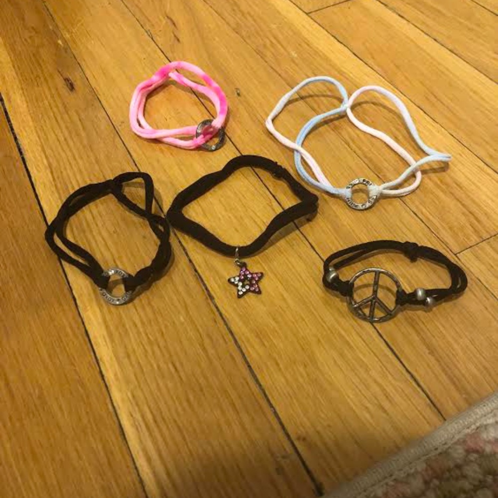 Trendy Chokers!